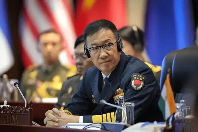 西方大国迅速达成共识30多国齐聚北京j9九游会登录兵贵神速！中国防长首访(图4)