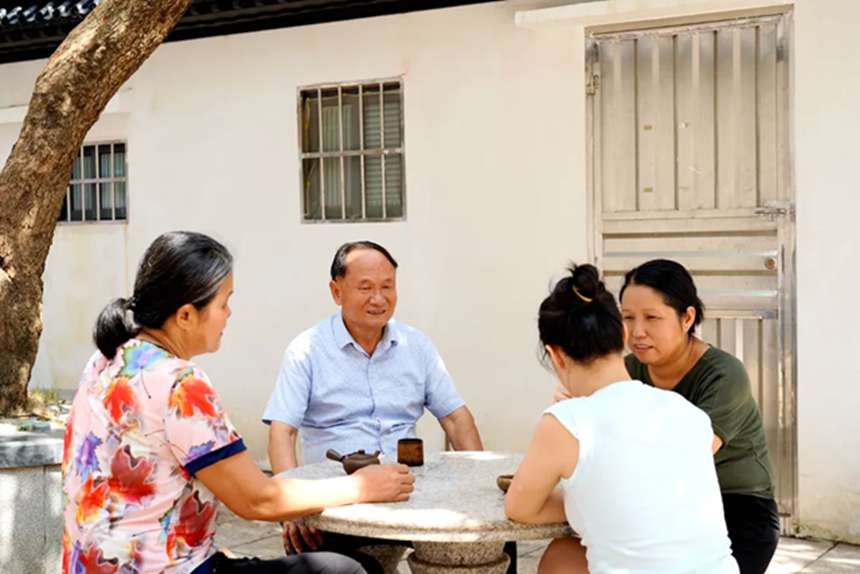 满！深圳光明这个街道做了这些事……九游会真人游戏第一品牌居民幸福感拉(图9)